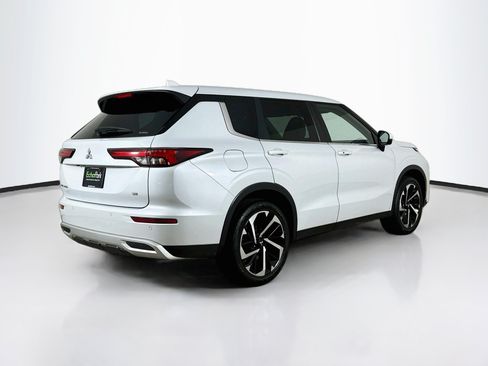 Used 2024 Mitsubishi Outlander SE AWD/4WD image 9