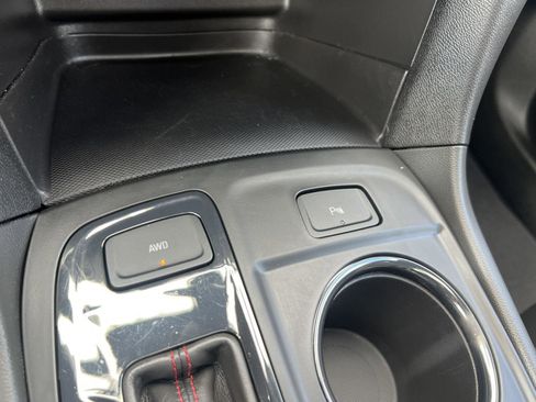 Certified 2023 Chevrolet Equinox RS w/ RS Leather Package image 31