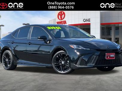 Used 2025 Toyota Camry SE