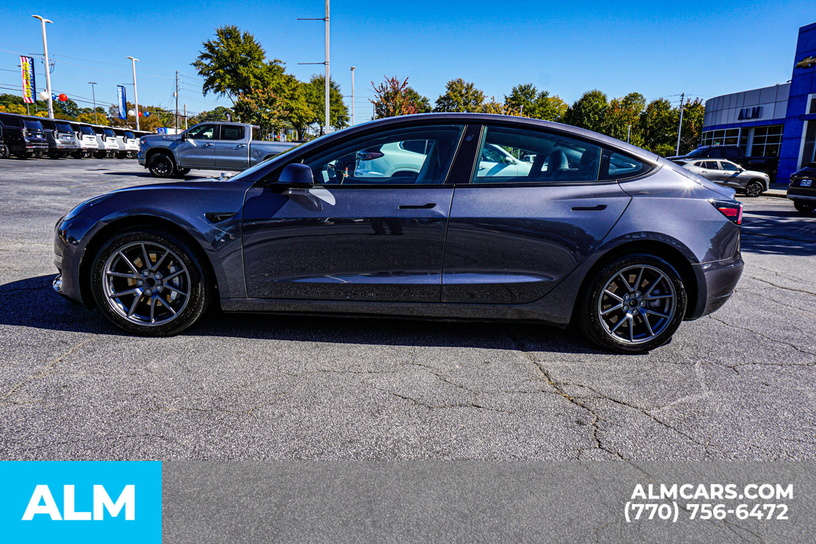 Used 2023 Tesla Model 3 Standard Range RWD image 9