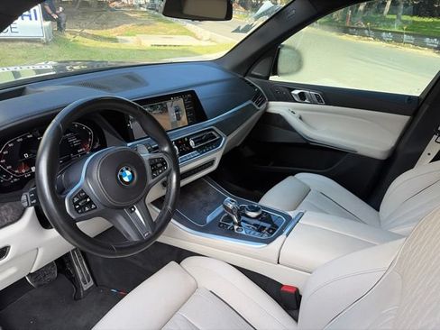 Used 2022 BMW X5 M50i w/ Executive Package AWD/4WD image 14