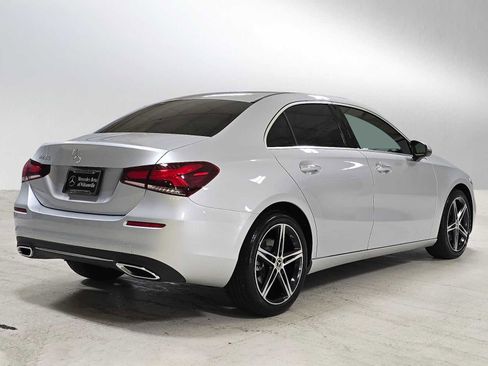 Used 2022 Mercedes-Benz A 220 image 3