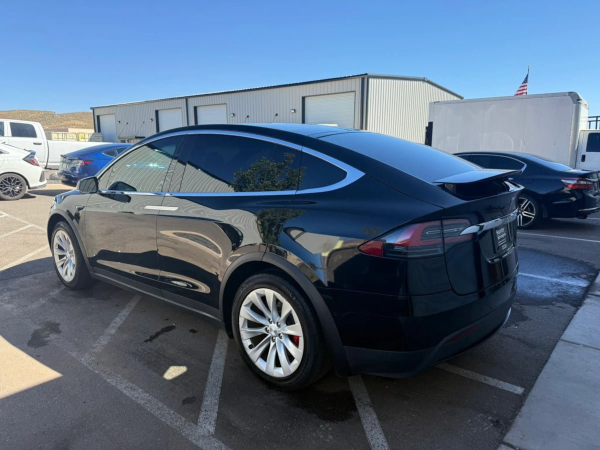 Used 2019 Tesla Model X Performance AWD/4WD image 4