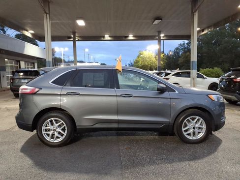 Used 2024 Ford Edge SEL AWD/4WD image 2