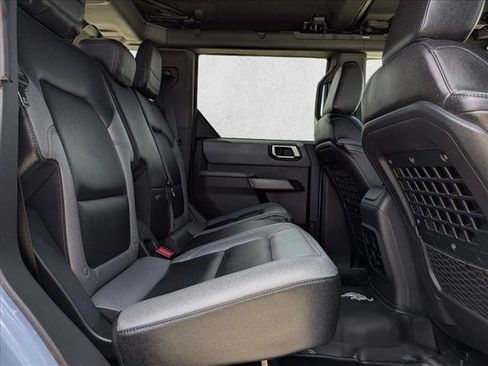 Used 2023 Ford Bronco Black Diamond AWD/4WD image 20