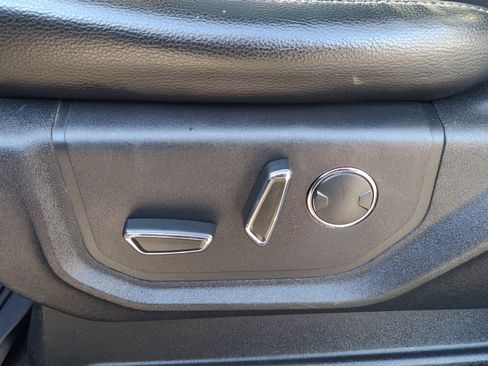 Used 2018 Ford F250 Lariat w/ Lariat Ultimate Package image 15