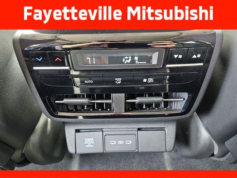 Used 2025 Acura MDX SH-AWD image 11