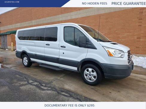 Used 2018 Ford Transit 350 XLT RWD image 2