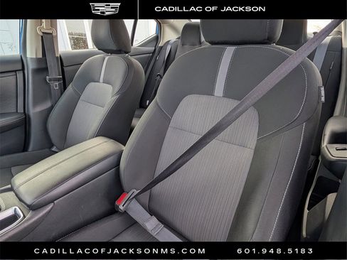 Used 2025 Nissan Sentra SV w/ All-Weather Package image 18