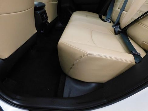 Used 2023 Toyota RAV4 Limited image 24