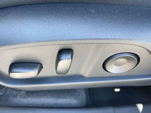 New 2026 Chevrolet Equinox LT w/ Convenience Package II image 12