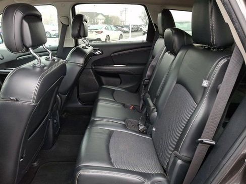 Certified 2017 Dodge Journey Crossroad image 13