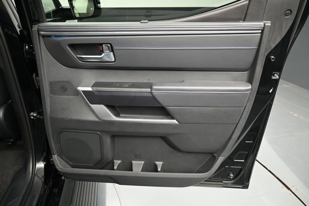 Used 2024 Toyota Tundra Platinum AWD/4WD image 34