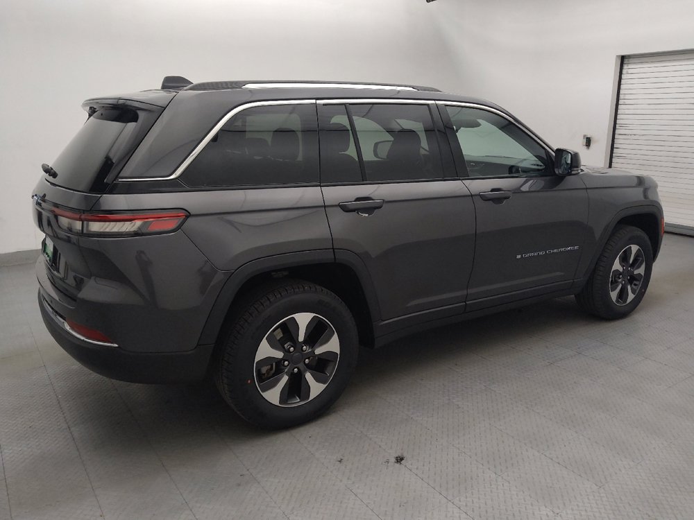 Used 2023 Jeep Grand Cherokee 4WD 4xe image 10
