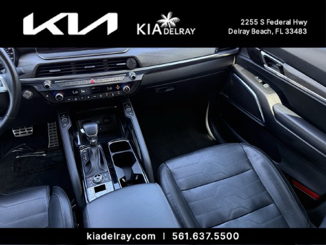 Certified 2022 Kia Telluride SX w/ SX Prestige Package AWD/4WD image 15