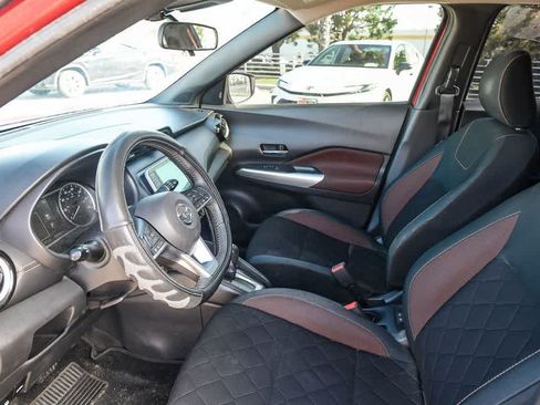 Used 2020 Nissan Kicks SR FWD image 17