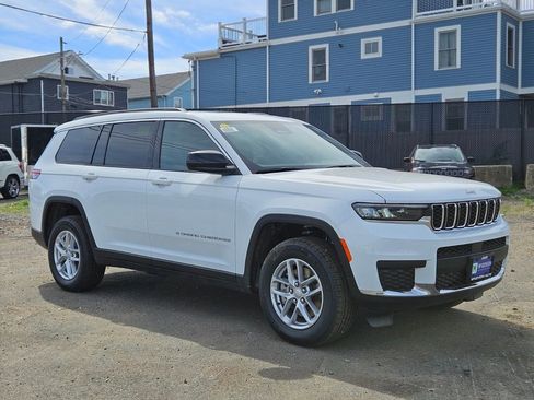 New 2025 Jeep Grand Cherokee L Laredo w/ Luxury Tech Group I image 7