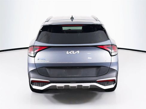 Used 2023 Kia Sportage EX AWD/4WD image 6