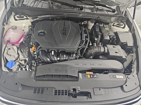 Certified 2025 Hyundai Sonata SEL AWD/4WD image 22