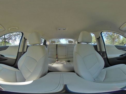 Used 2024 Chevrolet Malibu LT image 36