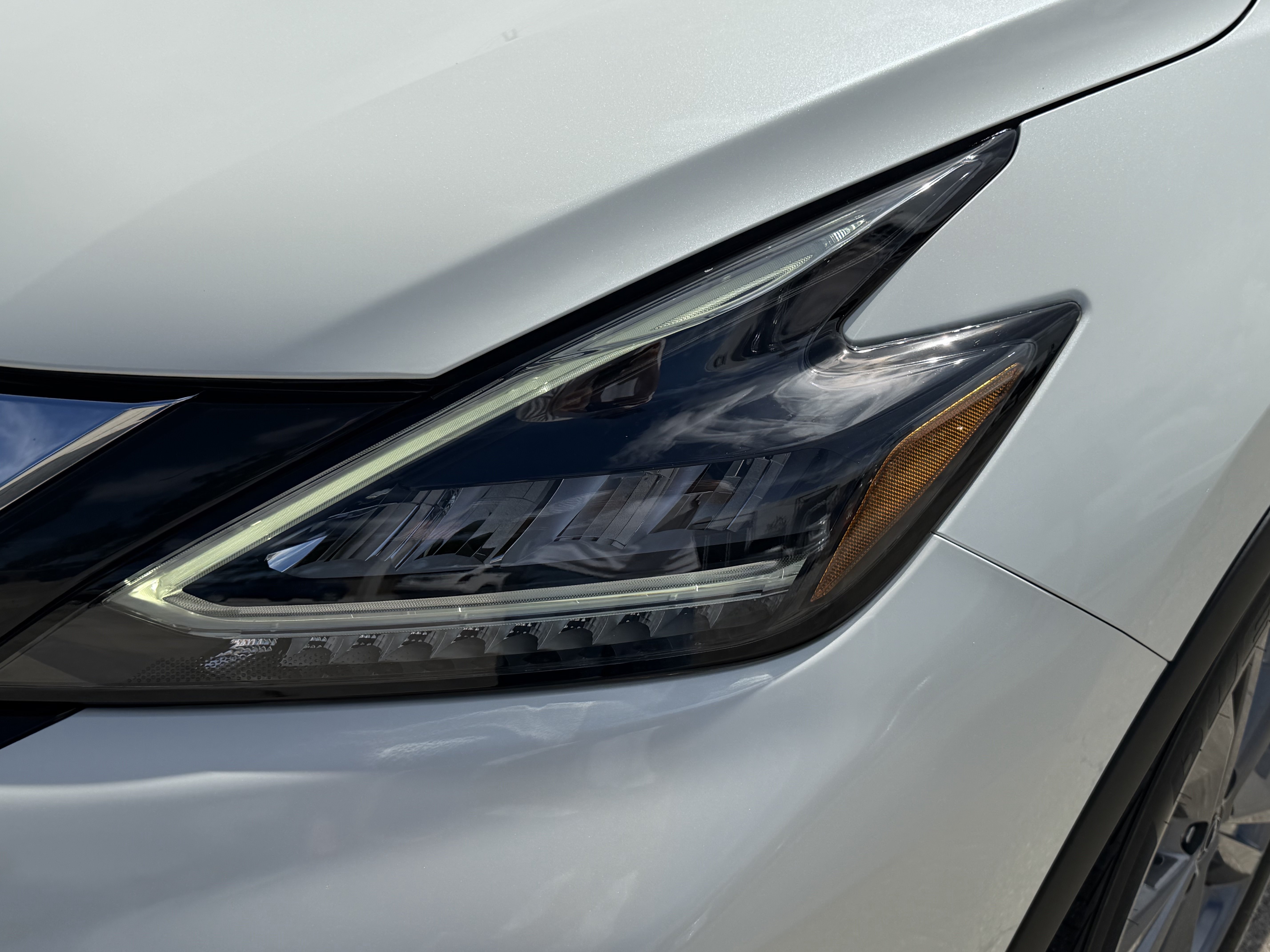 Used 2023 Nissan Murano Platinum w/ Cargo Package FWD image 9