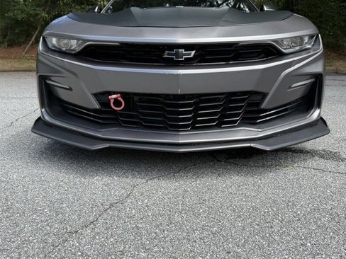 Used 2021 Chevrolet Camaro SS image 11
