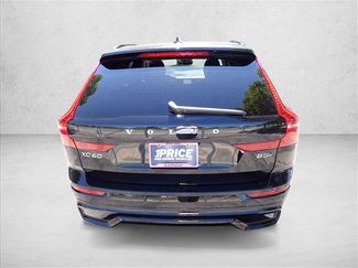 Used 2025 Volvo XC60 B5 Plus AWD/4WD video 3