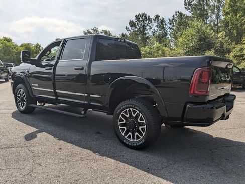 New 2025 RAM 2500 Limited AWD/4WD image 6