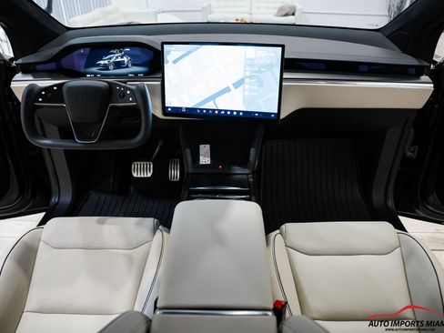 Used 2022 Tesla Model X Plaid image 64