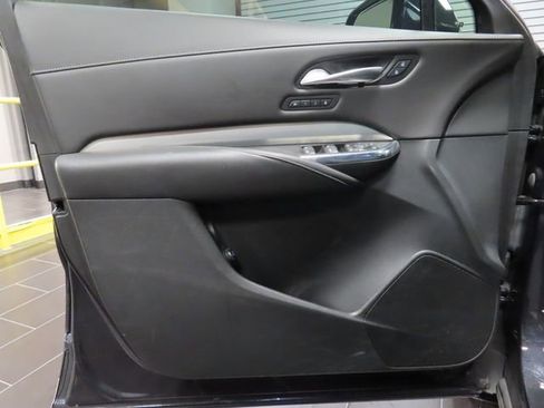 Certified 2023 Cadillac XT4 Premium Luxury image 10