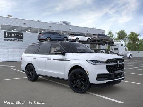 New 2026 Lincoln Navigator Black Label AWD/4WD image 7