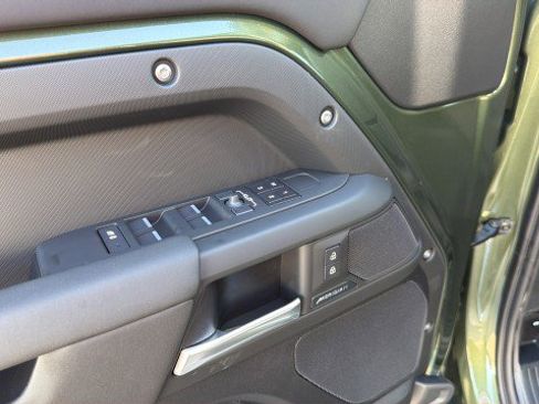 New 2026 Land Rover Defender 110 S image 22