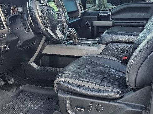 Used 2017 Ford F150 Raptor w/ Equipment Group 802A Luxury AWD/4WD image 9