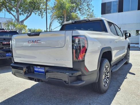 New 2026 GMC Sierra EV Elevation image 8