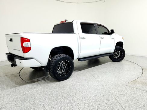 Used 2021 Toyota Tundra Platinum image 3