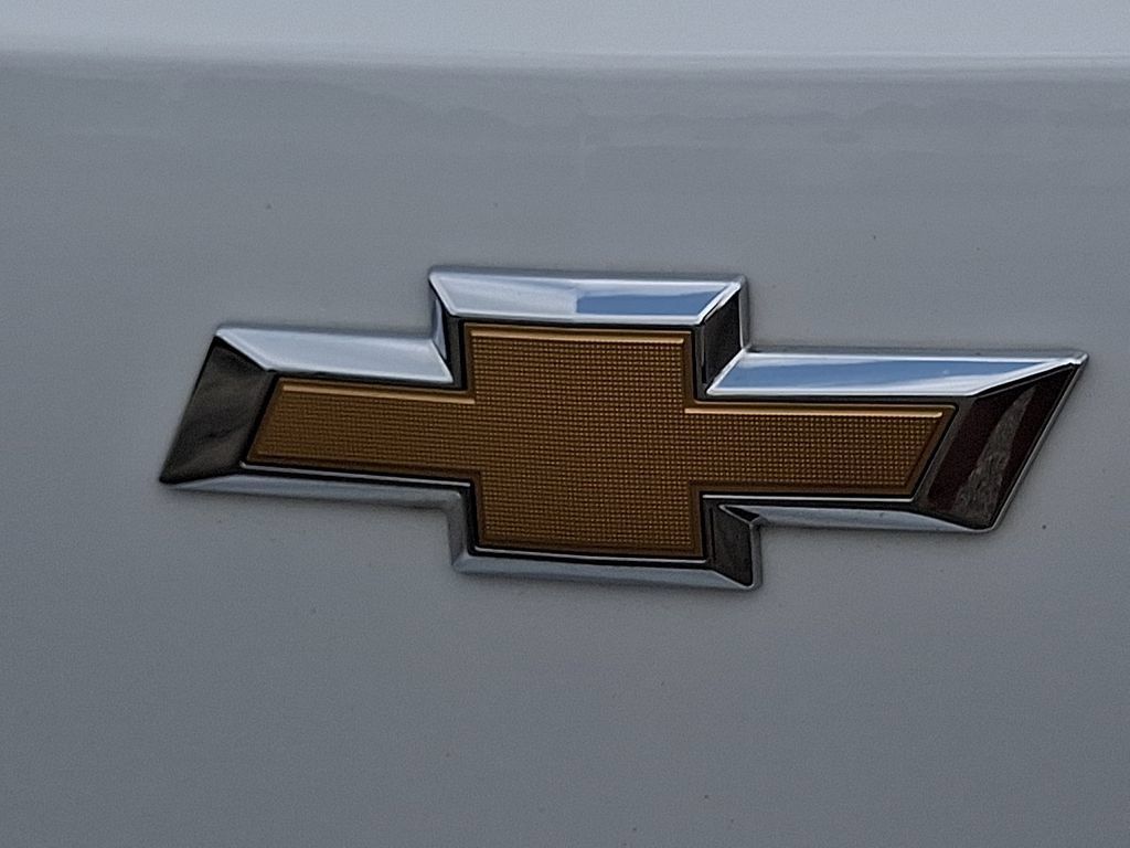 Used 2024 Chevrolet TrailBlazer LT AWD/4WD image 30