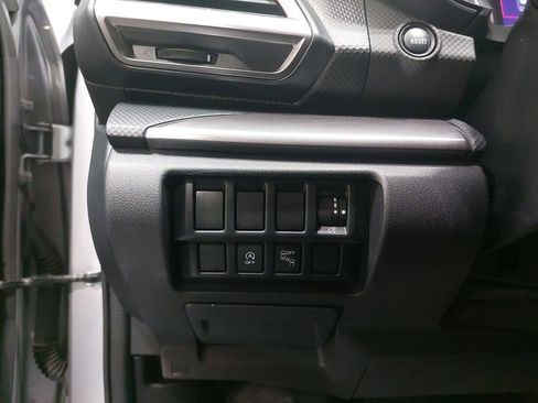 Used 2019 Subaru Forester Premium image 25