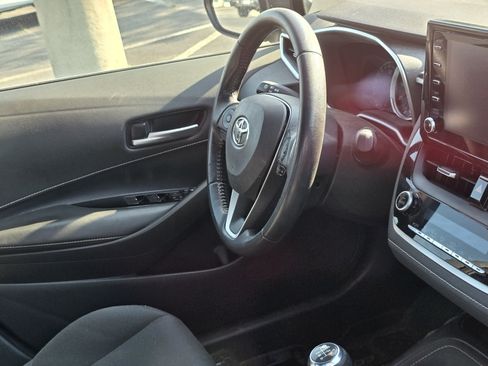 Used 2019 Toyota Corolla SE FWD image 17