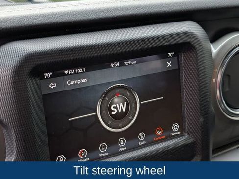 Used 2019 Jeep Wrangler Unlimited Sahara AWD/4WD image 21