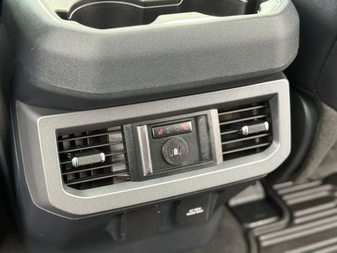 Used 2023 Ford F350 Lariat w/ Tow Technology Package image 34