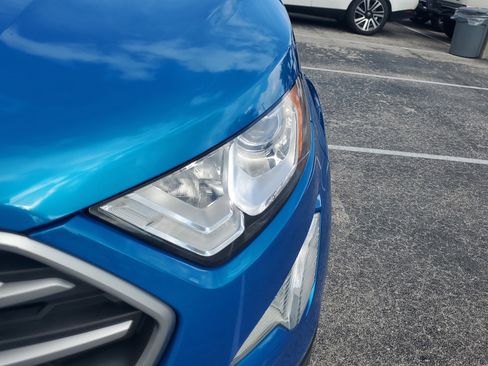 Certified 2020 Ford EcoSport SE image 3