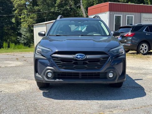 Used 2023 Subaru Outback AWD/4WD image 8