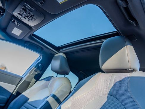 Used 2020 Toyota Avalon Touring image 29