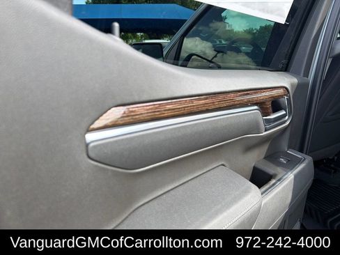 New 2026 GMC Sierra 1500 Elevation image 16