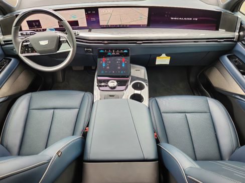 New 2025 Cadillac Escalade IQ Sport 2 image 17
