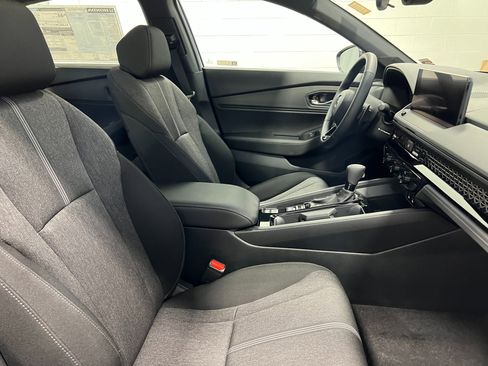 New 2025 Honda Accord Sport image 29