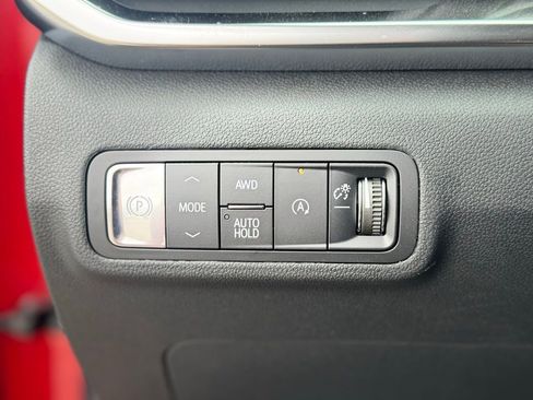 New 2026 GMC Terrain Elevation w/ Elevation Premium Package AWD/4WD image 21