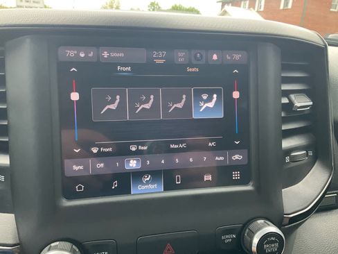 Used 2023 RAM 1500 Big Horn AWD/4WD image 8