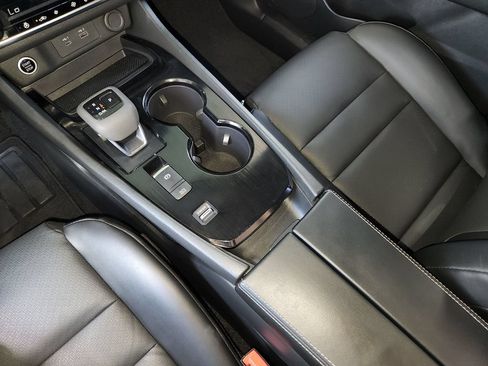 Certified 2023 Nissan Rogue SV w/ SV Premium B Package FWD image 23