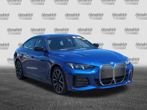 Used 2025 BMW i4 xDrive40i AWD/4WD image 2